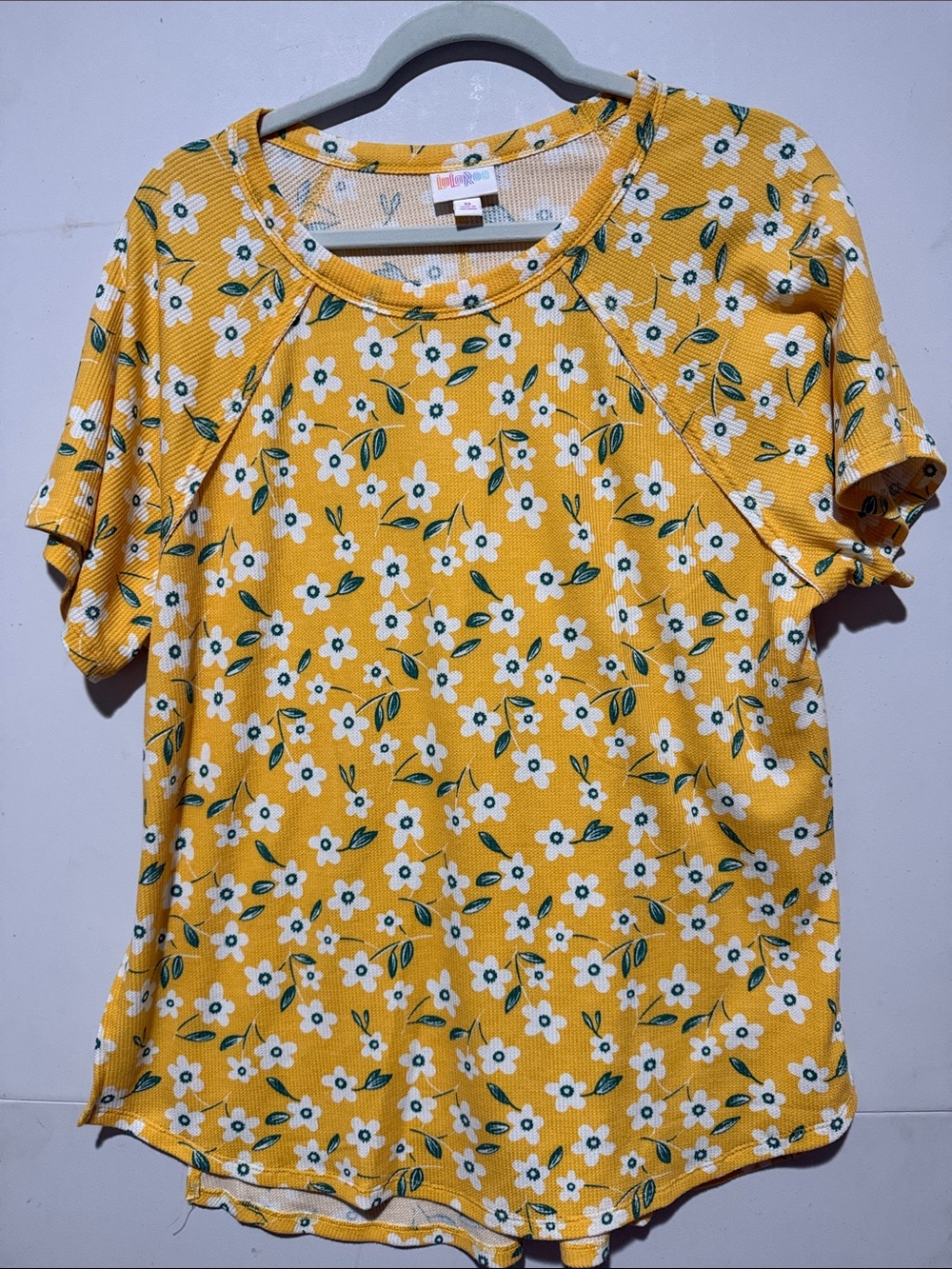 LuLaRoe Melanie Raglan Short Sleeve Crewneck Top in yellow floral